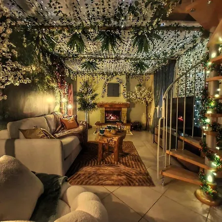 La Foret Enchantee - Maison Avec Cheminee Et Jardin * 贡比涅