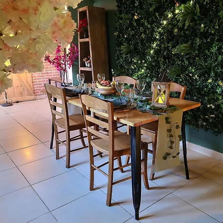 Prázdninový dům La Foret Enchantee - Maison Avec Cheminee Et Jardin *